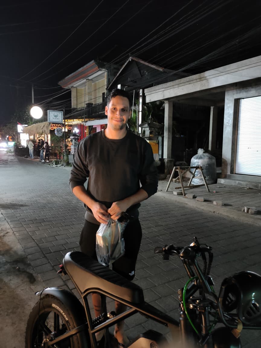 Customer enjoying an e-bike ride in Bali